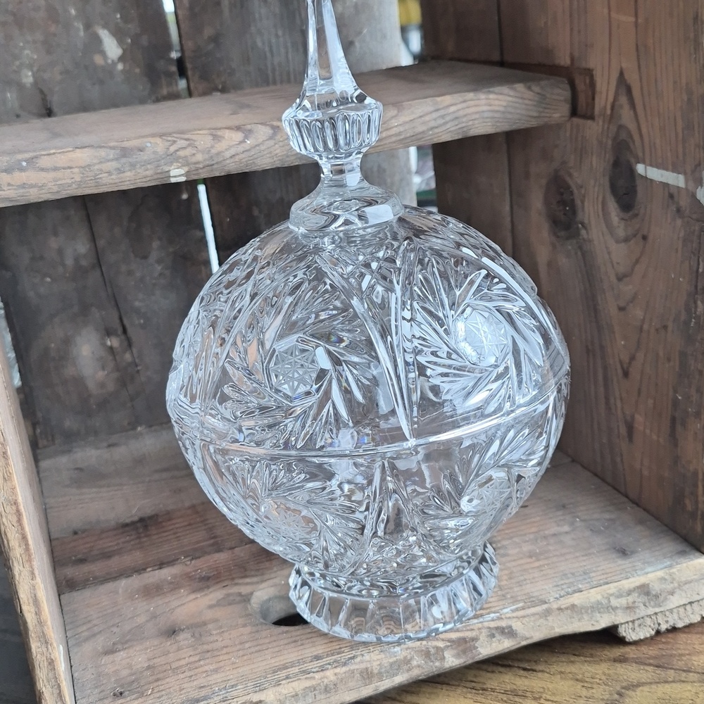 Vintage Pressed Glass Crystal Candy Bowl/Dish with Lid